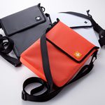 Simplism iPad用アウトドアバッグ「Outdoor Bag for iPad」を発売