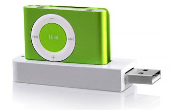 Apple純正をも凌ぐiPod shuffle（2nd）用USB Dockアダプター
